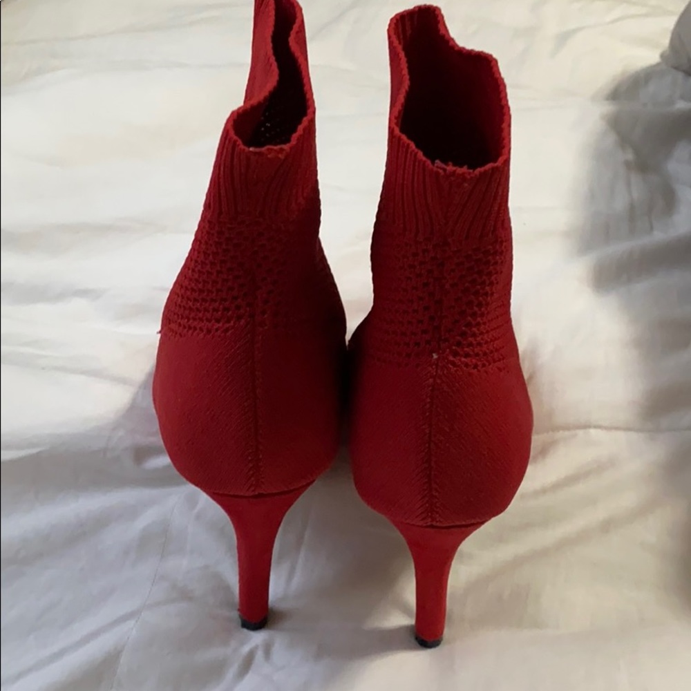 Red booties - Picture 3 of 4